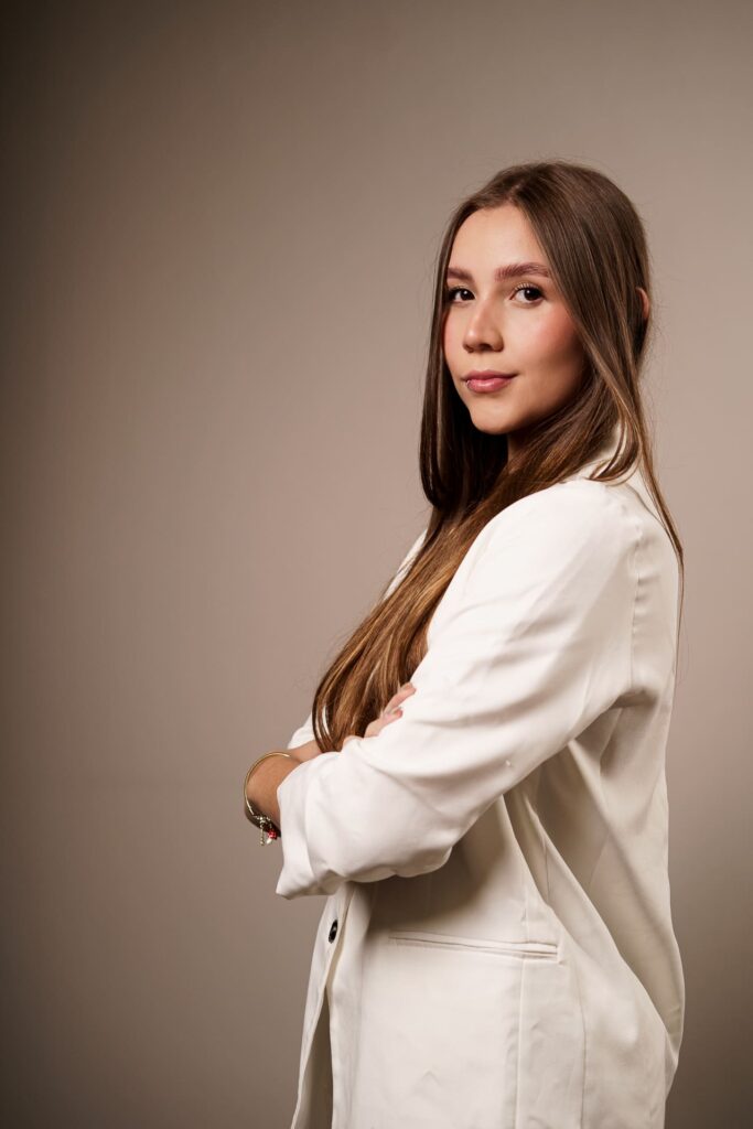 Dra Mariana Carvajal: Nutricionista - Bi Clinic